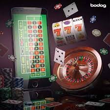 Mobile and desktop interface showing live roulette table with betting grid